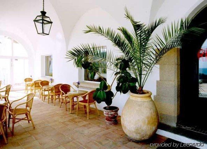 Hotel Rocamar كاذاكيس المطعم الصورة