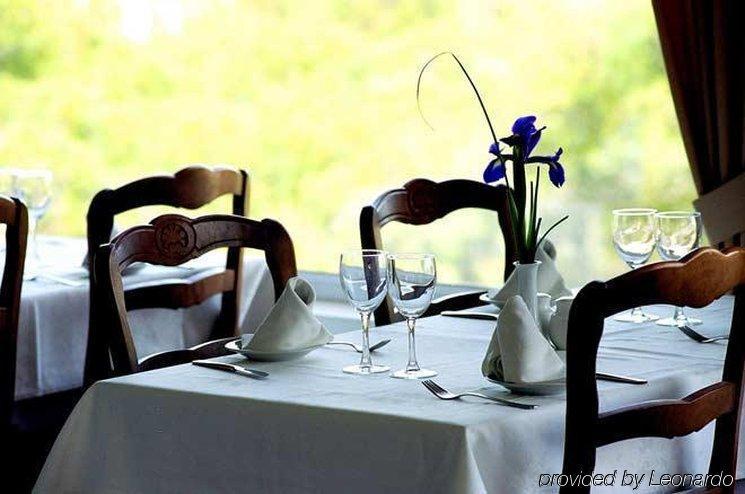 Hotel Rocamar كاذاكيس المطعم الصورة